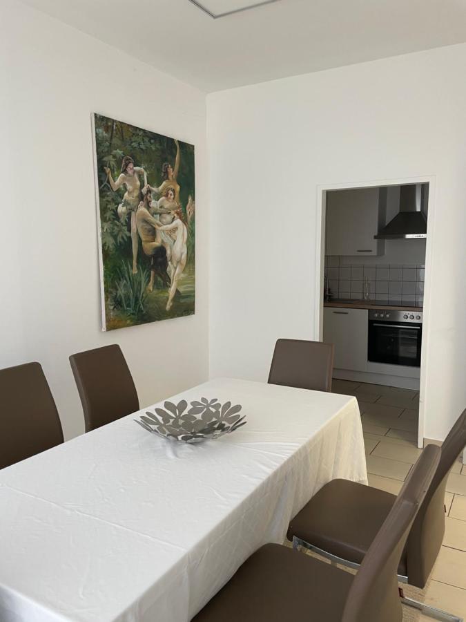 Stadtsuite Mit Sauna In Wiener Neustadt 135 M2 Esterno foto