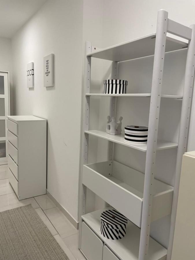 Stadtsuite Mit Sauna In Wiener Neustadt 135 M2 Esterno foto